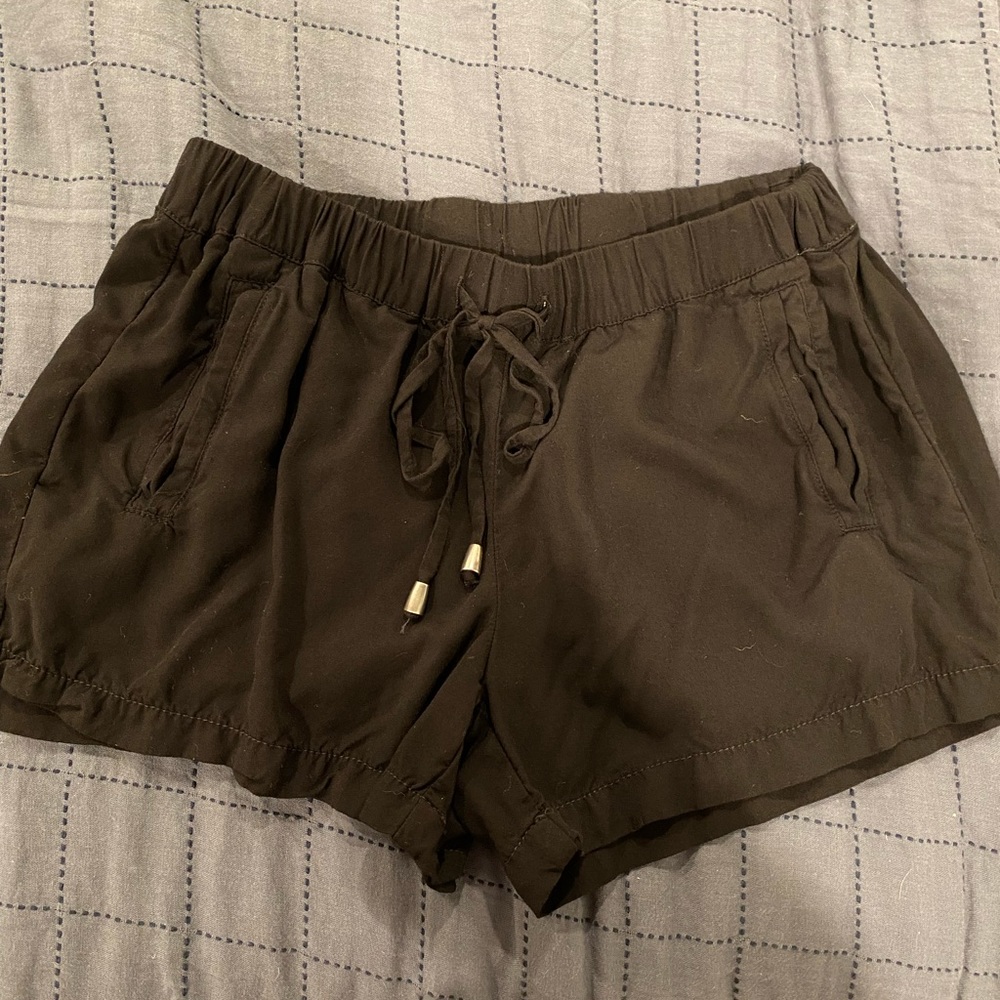 Black splendid shorts
